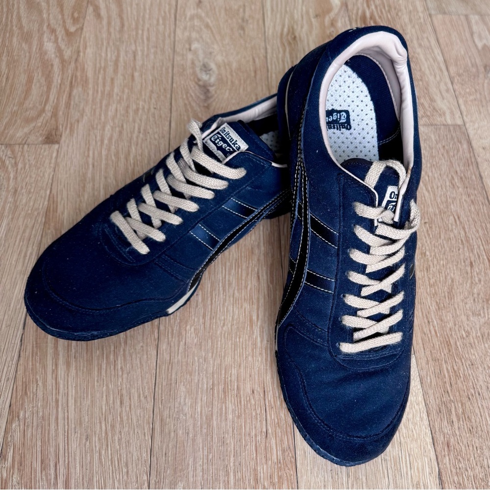Onitsuka Tiger Unisex Sneakers. Size 10.5